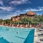 Borgo Tre Rose 3*