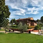 Borgo Tre Rose Valiano