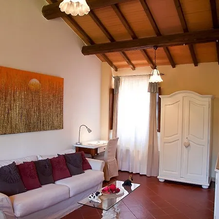Отель Borgo Tre Rose 3*