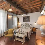 Hotel Borgo Tre Rose 3*