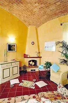 Hotel Borgo Tre Rose