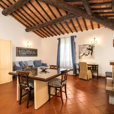 Borgo Tre Rose Отель 3*