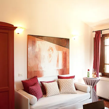 Borgo Tre Rose 3*