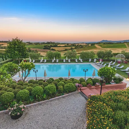 Borgo Tre Rose Valiano
