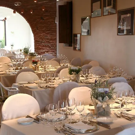 Hotel Borgo Tre Rose Valiano