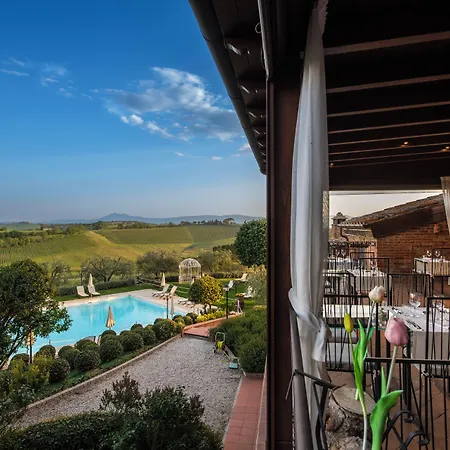 Borgo Tre Rose Hotel