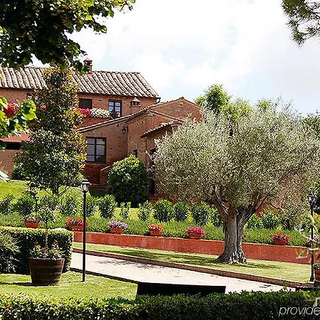 Borgo Tre Rose Valiano