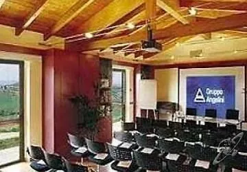 Hotel Borgo Tre Rose 3*