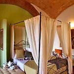 Borgo Tre Rose Hotel Valiano
